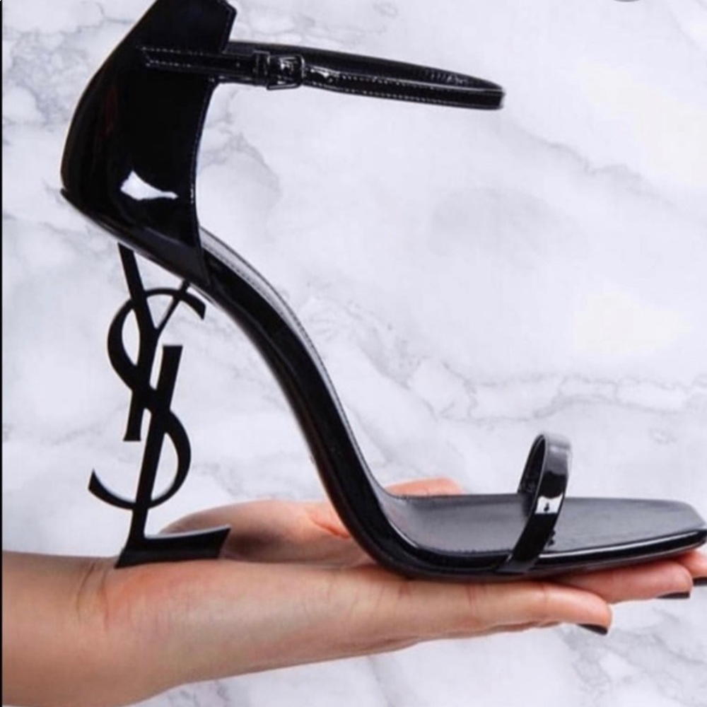 🦋💫🥰Brand New YSL Opyum Sandals